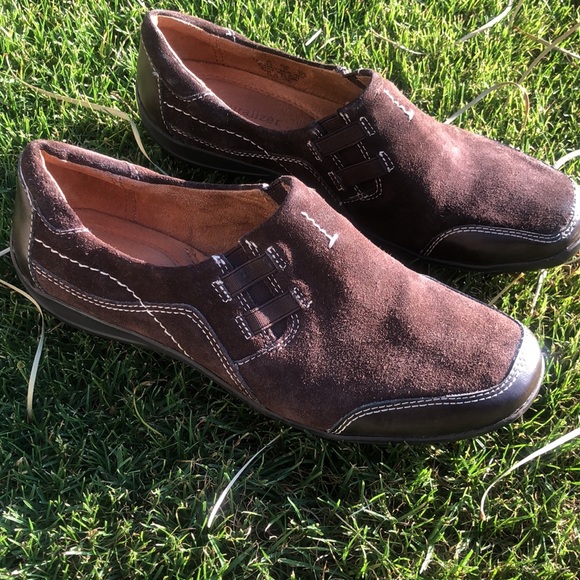 Naturalizer February Suede Dark Brown Loafers. Genuine leather upper! Size 6.5. - Picture 1 of 9